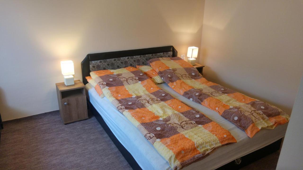 Rozika Apartman Ii. Hajdúszoboszló Eksteriør billede