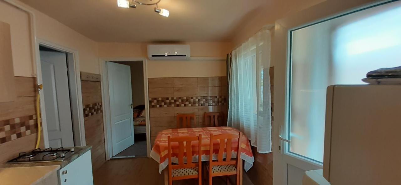 Rozika Apartman Ii. Hajdúszoboszló Eksteriør billede